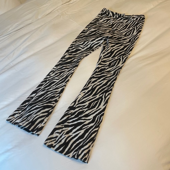 Zebra pants - Picture 6 of 10